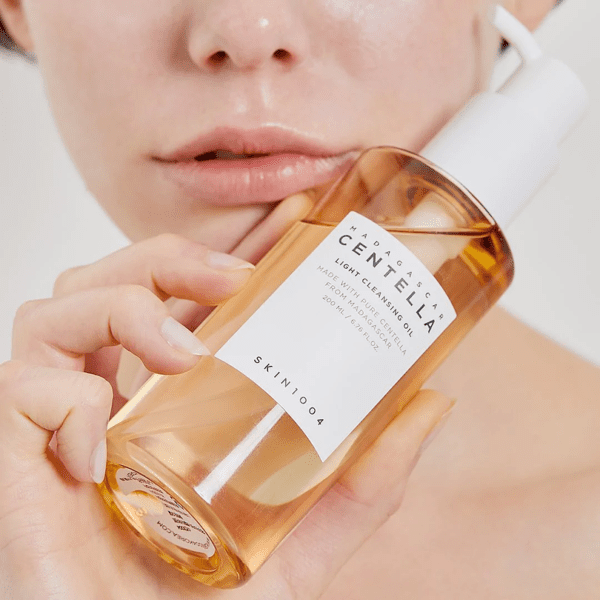 Madagascar Centella Light Cleansing Oil - Imagen 3